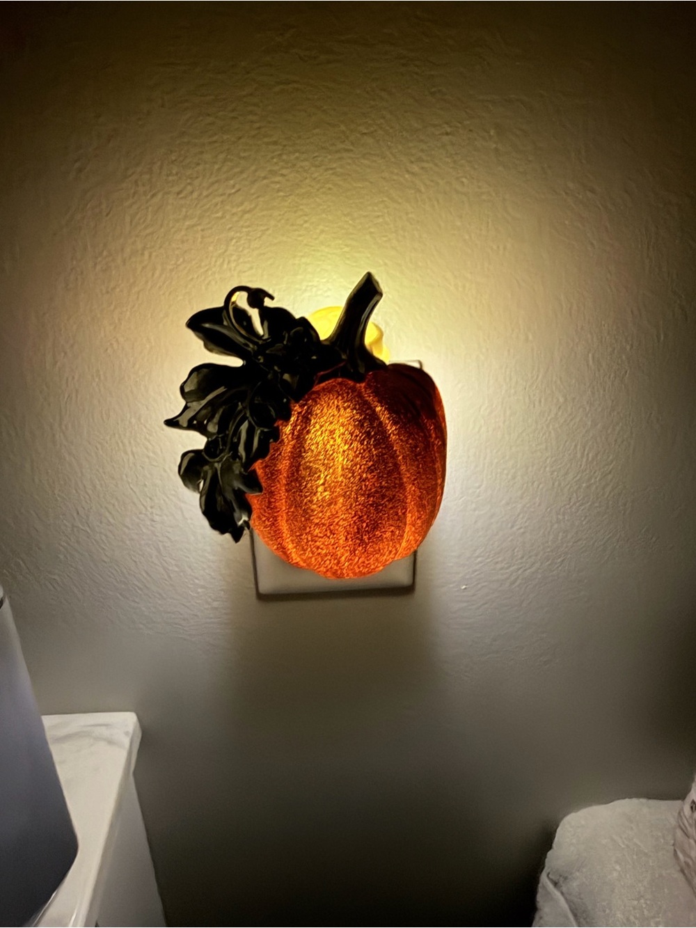 Bath & Body Works Halloween/Thanksgiving Sparkle Pumpkin Wallflower Plug